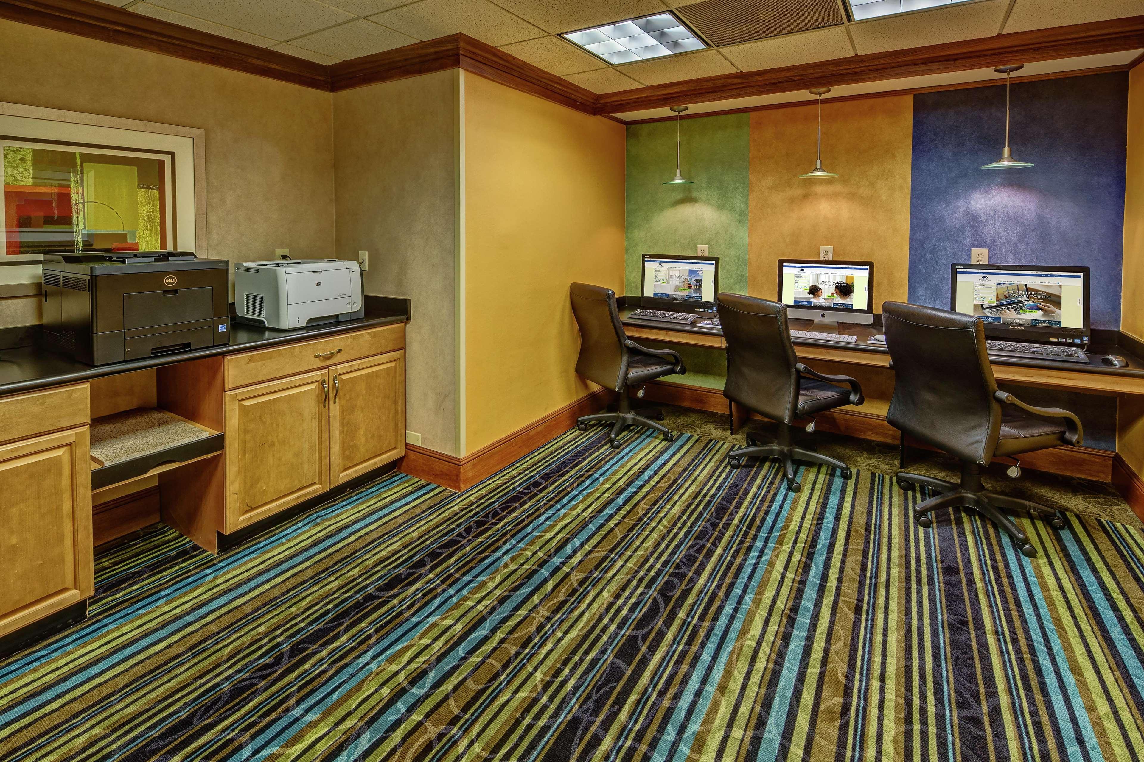 Doubletree By Hilton Memphis Hotel Buitenkant foto